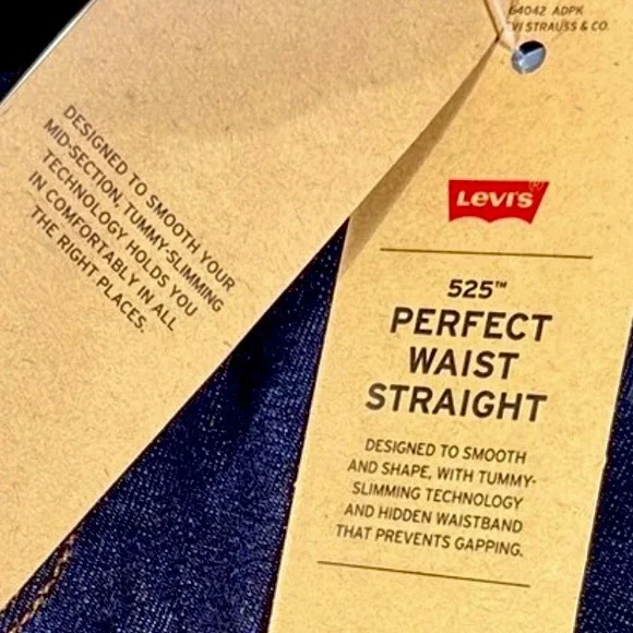 NWOT Levi’s Perfect Waist 525 Dark Blue Straight Leg Women's Jeans - Picture 8 of 13